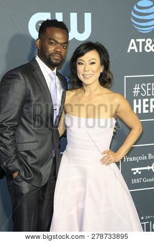 LOS ANGELES - JAN 13:  William Jackson Harper, Ali Ahn at the Critics Choice Awards  at the Barker Hanger on January 13, 2019 in Santa Monica, CA