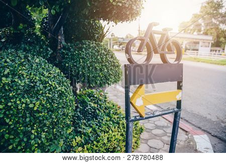 Way And The Symbol To The Bicycle Lane In Laplae Town Of Uttaradit The Northern Province Of Thailand