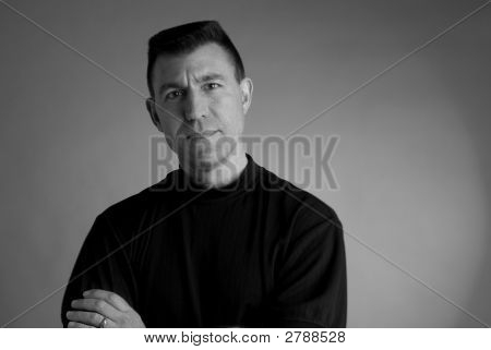 ภาพเหมือนของชายใน B&W