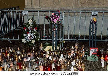 Gdansk, Poland - January 16, 2019: Candles In Old Town Of Gdansk For Commemorative Pawel Adamowicz A