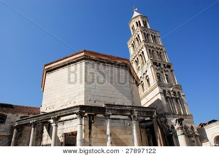 Kathedrale von St Dominus, der Diocletian Palast, aufgeteilt (Kroatien)