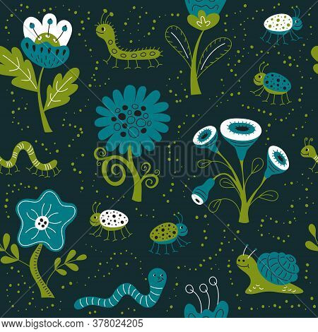 Vector Seamless Pattern With  Insects And Flowers. Loop Pattern For Fabric, Textile, Posters, Gift W