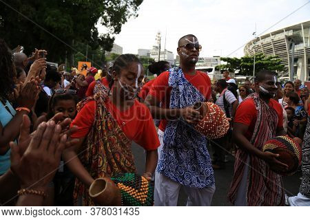 Salvador, Bahia / Brazil - January 24, 2016: Members Of The Bahia Folkloric Ballet, Seen During Perf