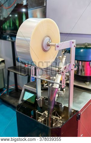 roll of plastic sheet for manufacturing process