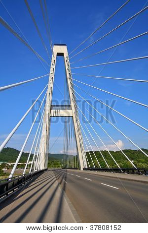 Schrägseilbrücke