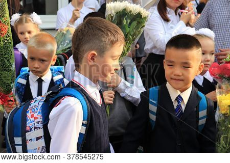 Moscow, Russia - September, 1 2017: The First Call, Children Go To School For The First Time On Sept