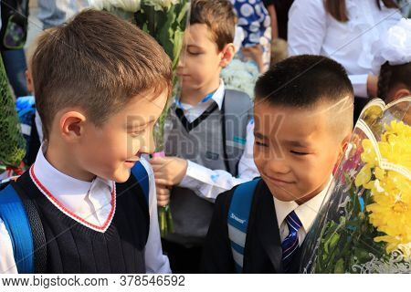 Moscow, Russia - September, 1 2017: The First Call, Children Go To School For The First Time On Sept