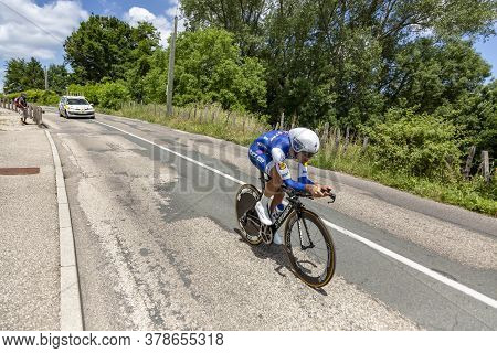 Bourgoin-jallieu, France - 07, May, 2017: The Argentine Cyclist Ariel Maximiliano Richeze Of Quick-s