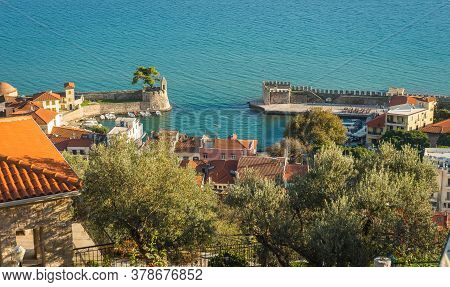 Picturesque Cityscape With The Sea In Nafpaktos In Greece