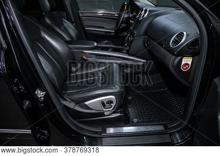 Novosibirsk/ Russia - July 18  2020: Mercedes Benz Gl-class,  Prestige Car Interior With Dashboard, 