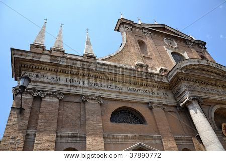Santa Maria dell Orto Roma Kilisesi