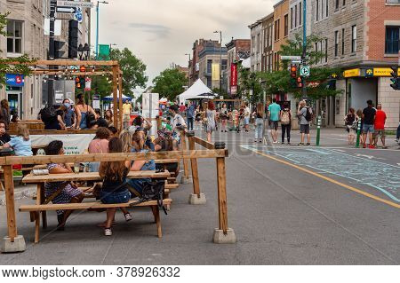 Montreal, Ca - 30 July 2020: Voies Actives Securitaires (safe Active Transportation Circuit) On Mont