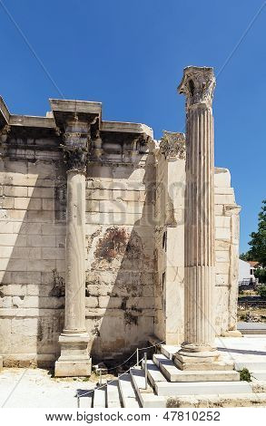 Hadriánova knihovna, Athens