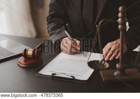 Lawyer Concepts To Testify To Clients And To Provide Counseling In Cases, To Provide Legal Relief, T