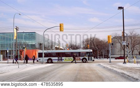 Winnipeg, Manitoba, Canada - 11 18 2014: Winter View Along Dafoe Road West With Winnipeg City Route 
