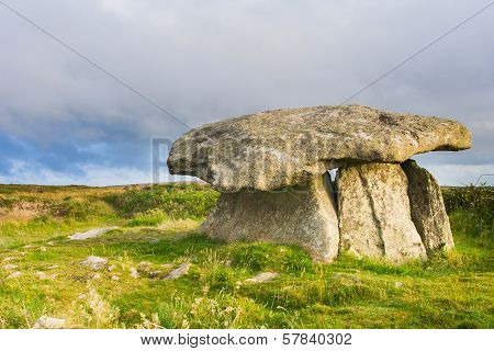 Chun Quoit Cornwall England Uk