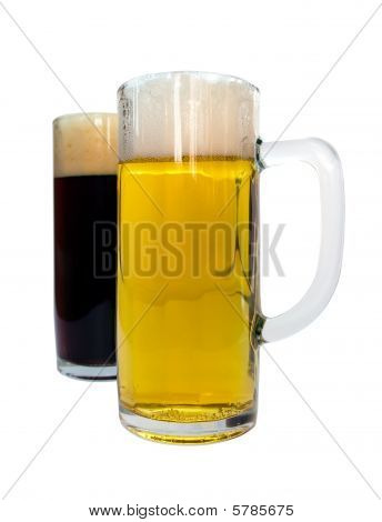 Cerveja e cerveja escura
