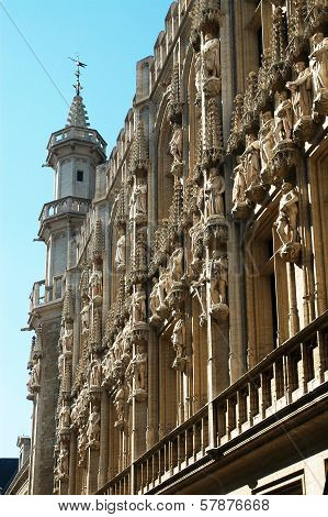 The beautiful frontage of the house