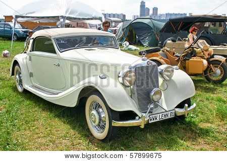 Autoexotica 2011