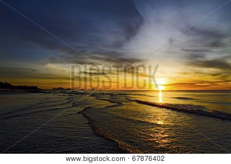 Sunrise Swash Wave