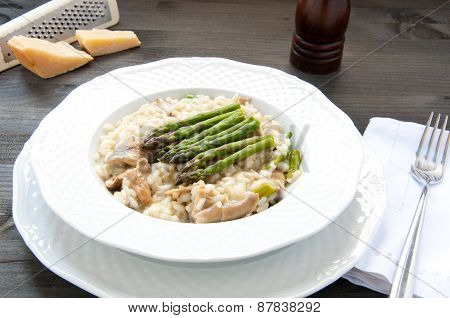Risotto Giuseppe Verdi with asparagus mushrooms and ham