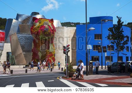Famous Puppy flower sclupture in Bilbao, Spain