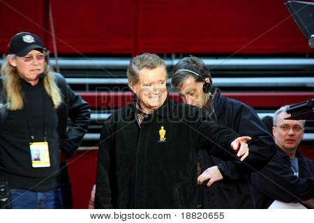 Regis Philbin na Oscara w Theather Kodak w Los Angeles