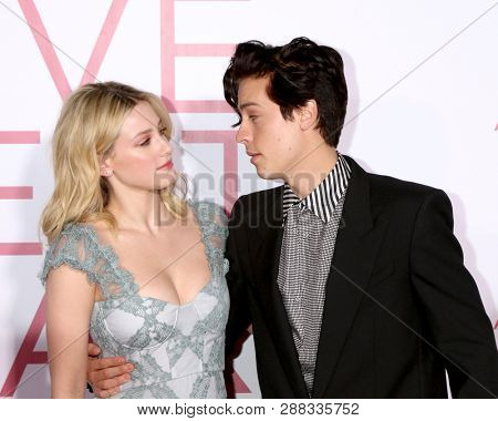 LOS ANGELES - MAR 7:  Lili Reinhart, Cole Sprouse at the 