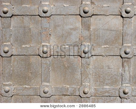 Dettaglio porta d'acciaio