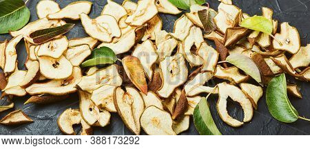 Dry Pear Fruit