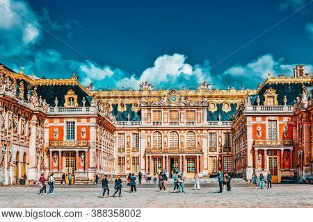 Versailles, France - July 02, 2016 : Head (main) Entrance With  The People ( Tourists)  In The Versa
