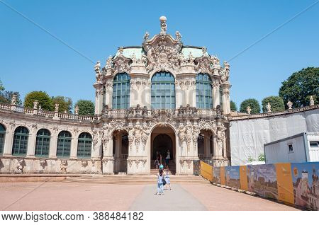 Dresden, Germany - July 26, 2019: Wallpavillon In Zwinger, Palatial Complex In Dresden. Sunny Summer