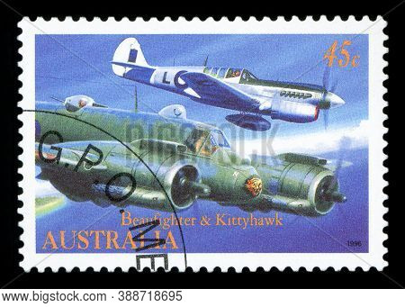 Australia - Circa 1996: A Stamp Printed In Australia Shows The Aircraft Beaufighter & Kittyhawk, Mil