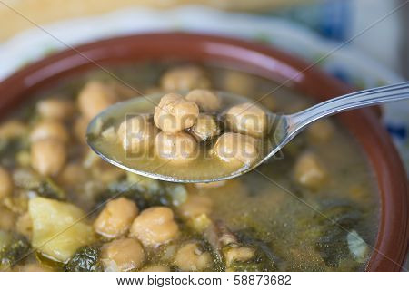 Stew Of Chickpeas And Spinach