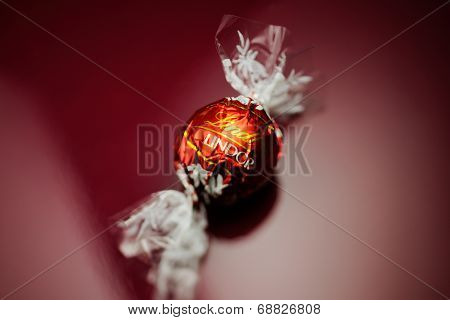 Lindt Lindor Chocolate Truffle