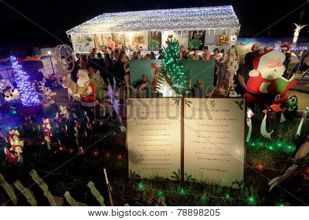 Decorated House Christmas Led Lights Display With Santa