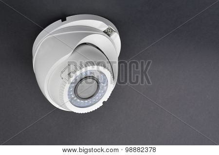 Digital Video Recorder And Video Surveillance Camera
