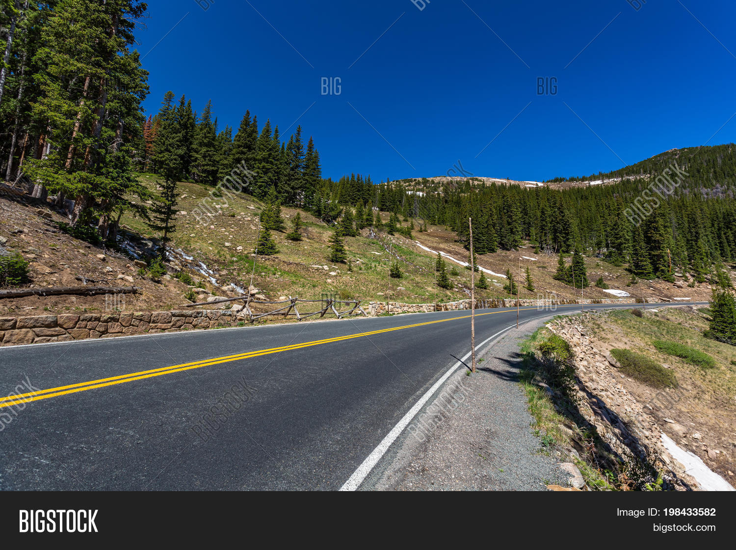 Trail Ridge 图片和照片（免费试用） | Bigstock
