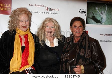 LOS ANGELES - MAR 26: Sally Kirkland, Connie Stevens, Lainie Kazan 
