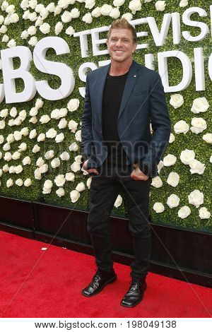 LOS ANGELES - AUG 1:  Kenny Johnson at the CBS TV Studios Summer Soiree TCA Party 2017 at the CBS Studio Center on August 1, 2017 in Studio City, CA