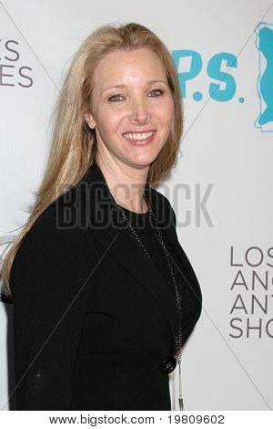 LOS ANGELES - 13 APR: Lida Kudrow arrivando al XVI Los Angeles Antiques Show Opening Night Gala