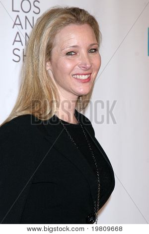 LOS ANGELES - 13 APR: Lida Kudrow arrivando al XVI Los Angeles Antiques Show Opening Night Gala
