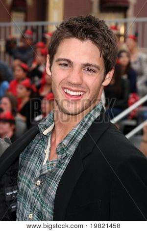 LOS ANGELES - 7 maja: Steven McQueen dotarł 