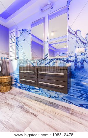 Modern Bathroom With Unusual Tiles