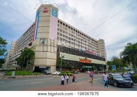 Kota Kinabalu,Sabah-Apr 18,2017:View of Centre Point,shopping centre located in the city of Kota Kinabalu, Sabah,Malaysia.It is one of the earliest shopping mall in the city, together with Karamunsing Complex & Wisma Merdeka.