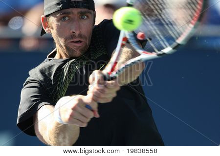 LOS ANGELES, CA. - 29 lipca: Benjamin Becker Niemiec (na zdjęciu) i [WC] James Blake USA gry