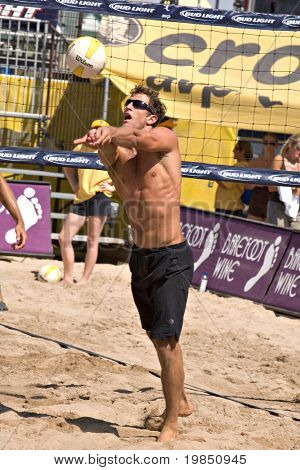 Highschool - SEPTEMBER 26: 1999 AVP Rookie of the Year Sean Scott konkurriert die AVP am besten von der 