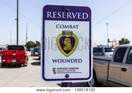 Kokomo - Circa August 2017: Reserved Combat Wounded Veteran/Purple Heart Parking at a Lowe's Home Improvement Warehouse XI