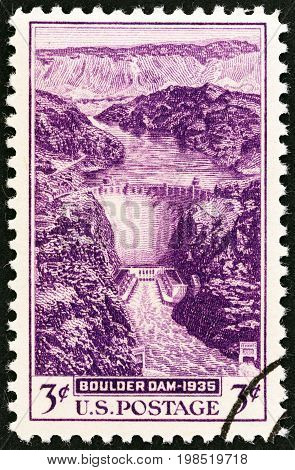 USA - CIRCA 1935: A stamp printed in USA shows Boulder (Hoover) Dam, Nevada, circa 1935.