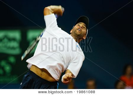 James Blake během jeho zápas proti Stefan Koubek z Rakouska - Davis Cup Austria 2008
